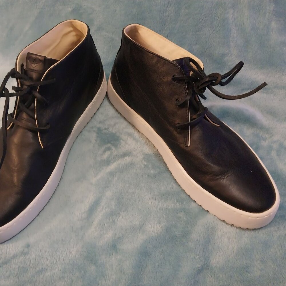 Sperry Black Leather Chukka Sneakers with white sole - Men 9